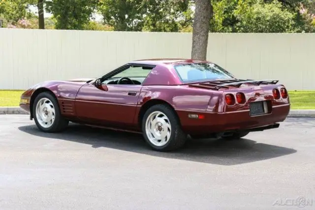 1993 40th anniversary convertible used 5.7l v8 16v manual convertible