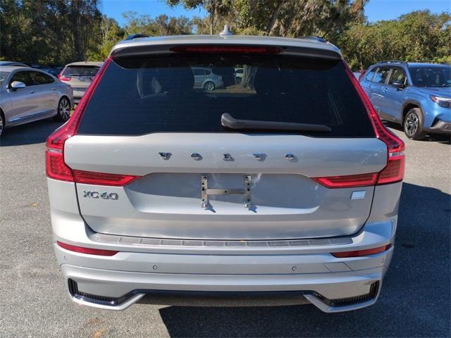 2022 volvo xc60 recharge plug-in hybrid t8 r-design extended range