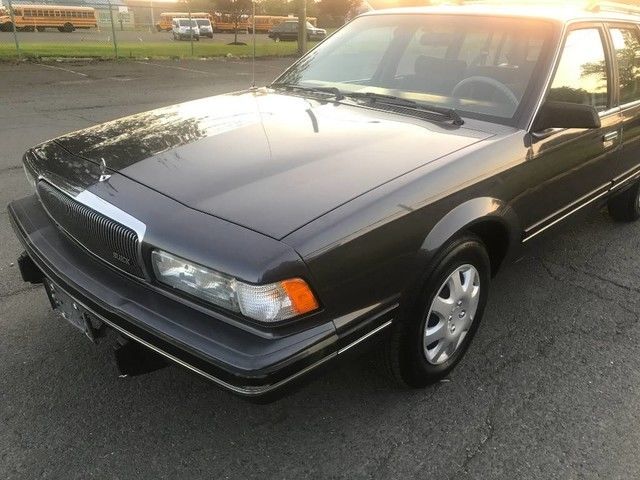 1994 buick century special wagon 3rd row low 61k miles clean carfax must sell