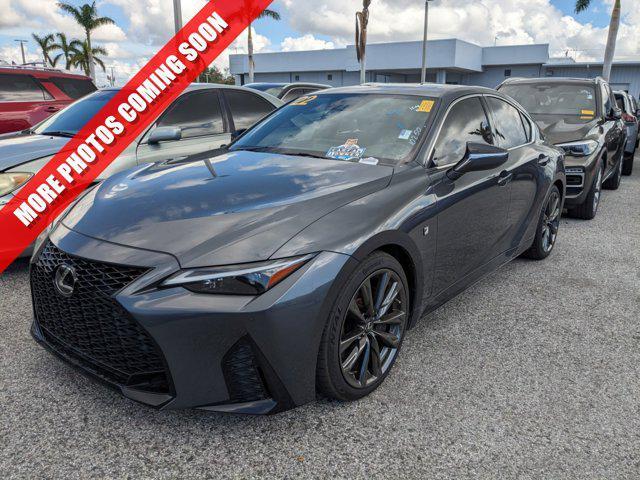 2022 lexus is 350 base