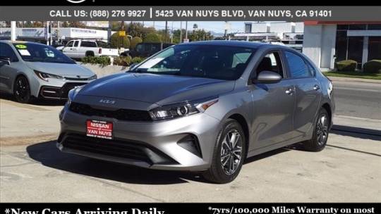 2023 kia forte lxs