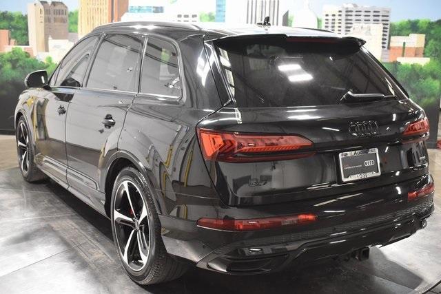 2024 audi q7 55 premium