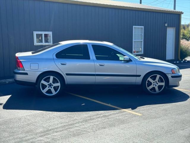 2004 volvo s60 r
