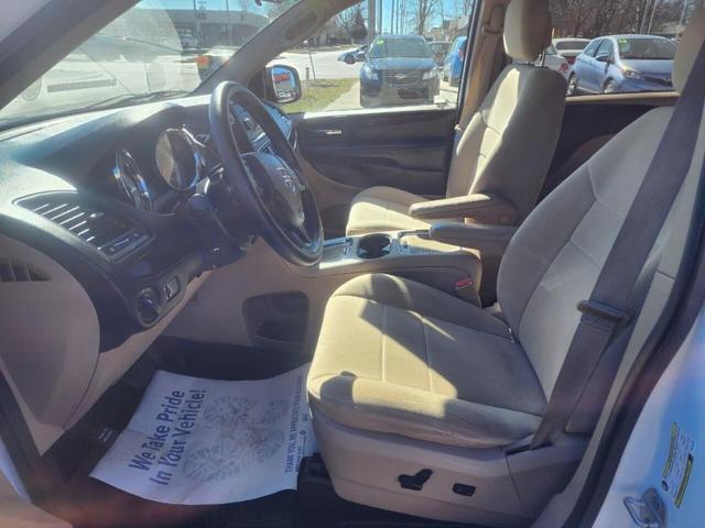 2014 dodge grand caravan sxt