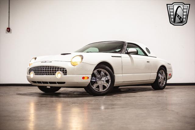 2002 ford thunderbird base