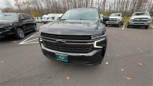 2022 chevrolet suburban rst