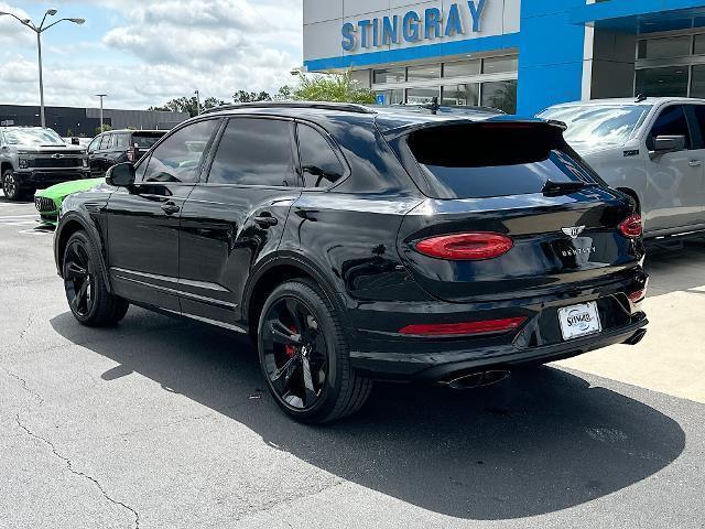 2023 bentley bentayga v8