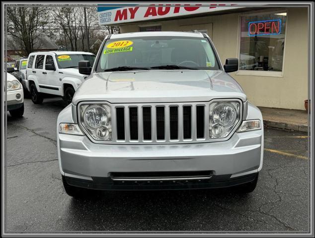 2012 jeep liberty sport