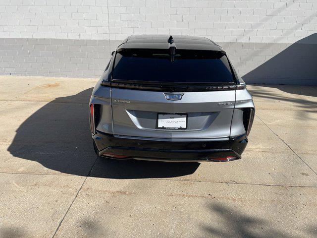 2024 cadillac lyriq luxury w/1se