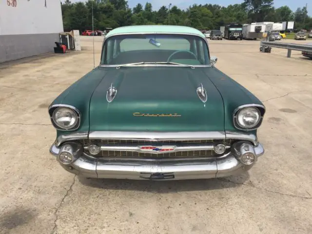 1957 chevrolet nice solid numbers matching car