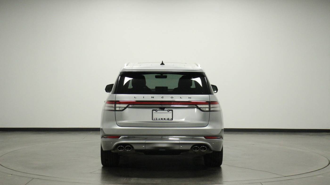 2023 lincoln aviator black label