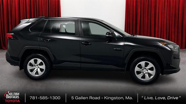 2022 toyota rav4 le