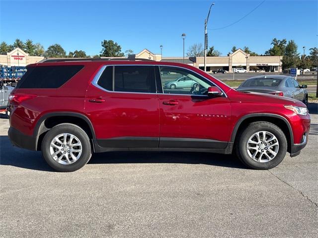 2021 chevrolet traverse lt cloth