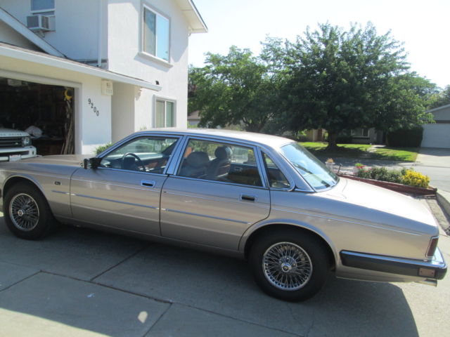1988 jaguar xj6 vanden plas 4dr. sedan