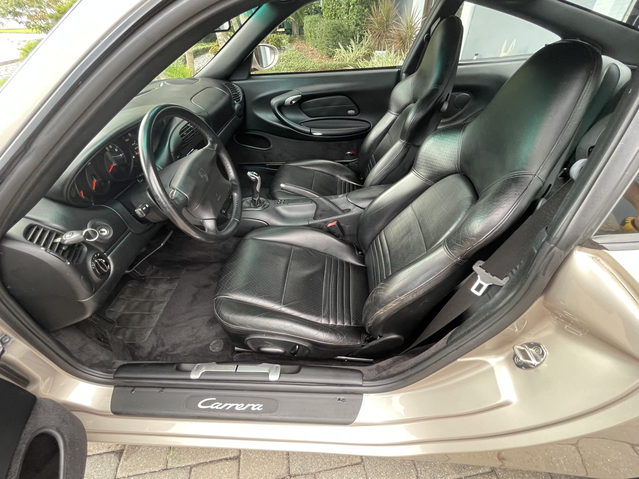 2000 porsche 911 carrera 6-speed