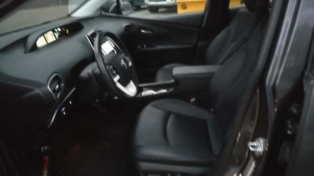 2016 toyota prius four