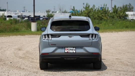 2024 Ford Mustang Mach-E