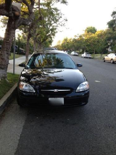 2000 ford taurus 4-door sedan in santa monica, ca