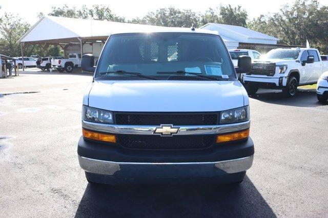 2022 chevrolet express 2500 work van
