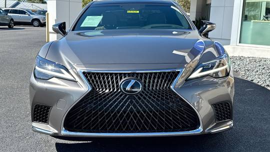 2023 Lexus LS