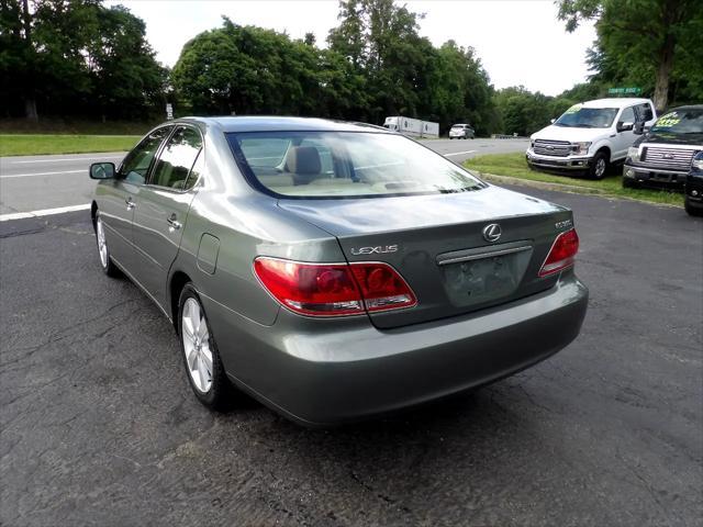 2005 lexus es 330 base