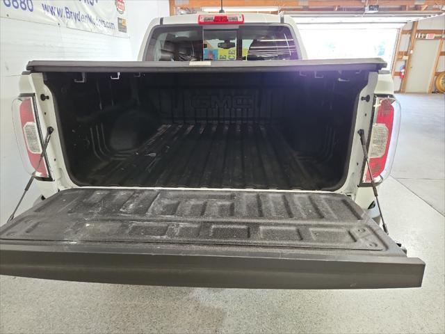 2022 gmc canyon base
