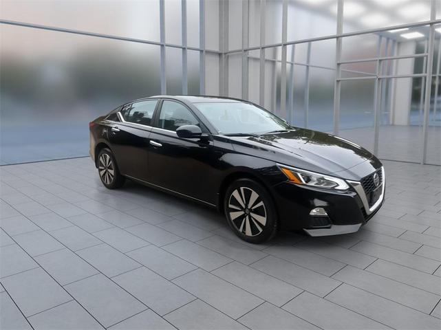 2021 nissan altima 2.5 sv