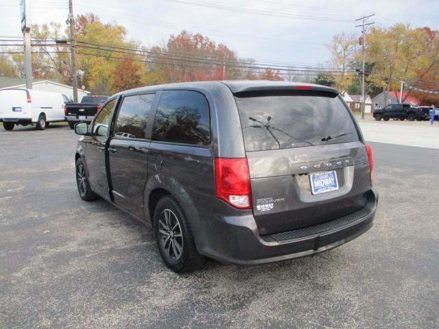 2018 dodge grand caravan sxt