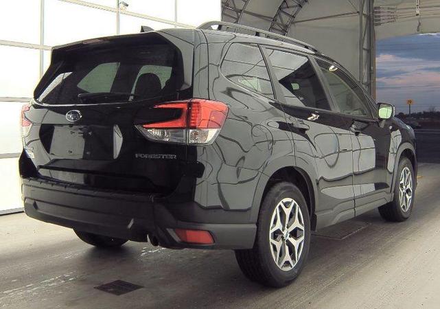 2023 subaru forester 2.5i premium