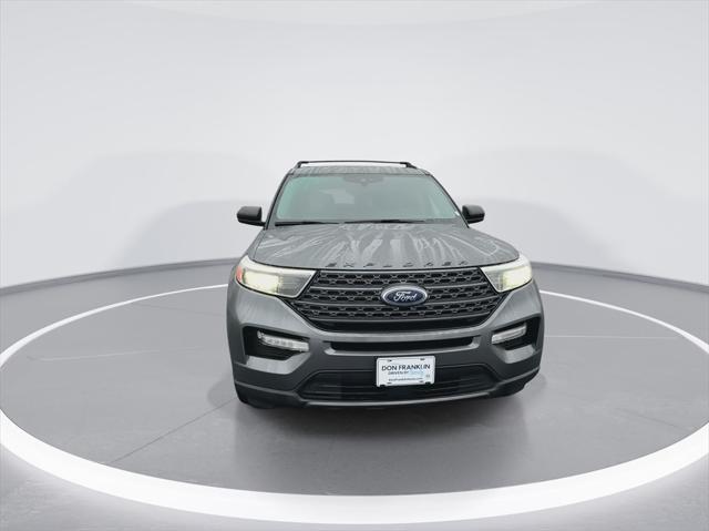 2021 ford explorer xlt