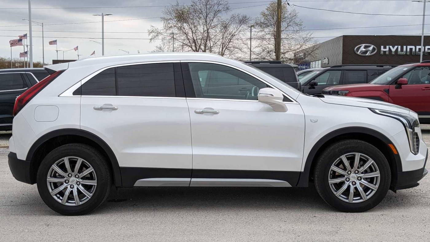 2021 cadillac xt4 premium luxury