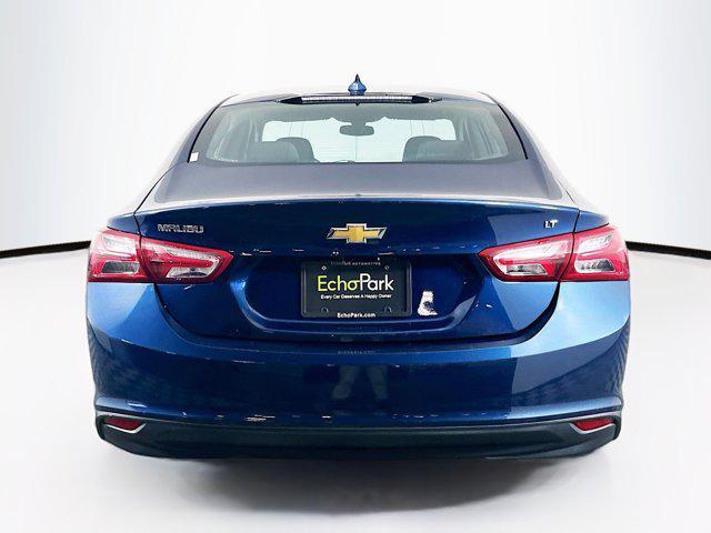 2022 chevrolet malibu fwd lt