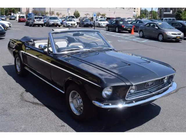 convertible gt recreation 302 ci4 speed manualfordblack