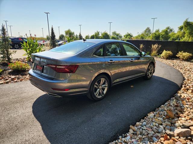 2021 volkswagen jetta 1.4t r-line