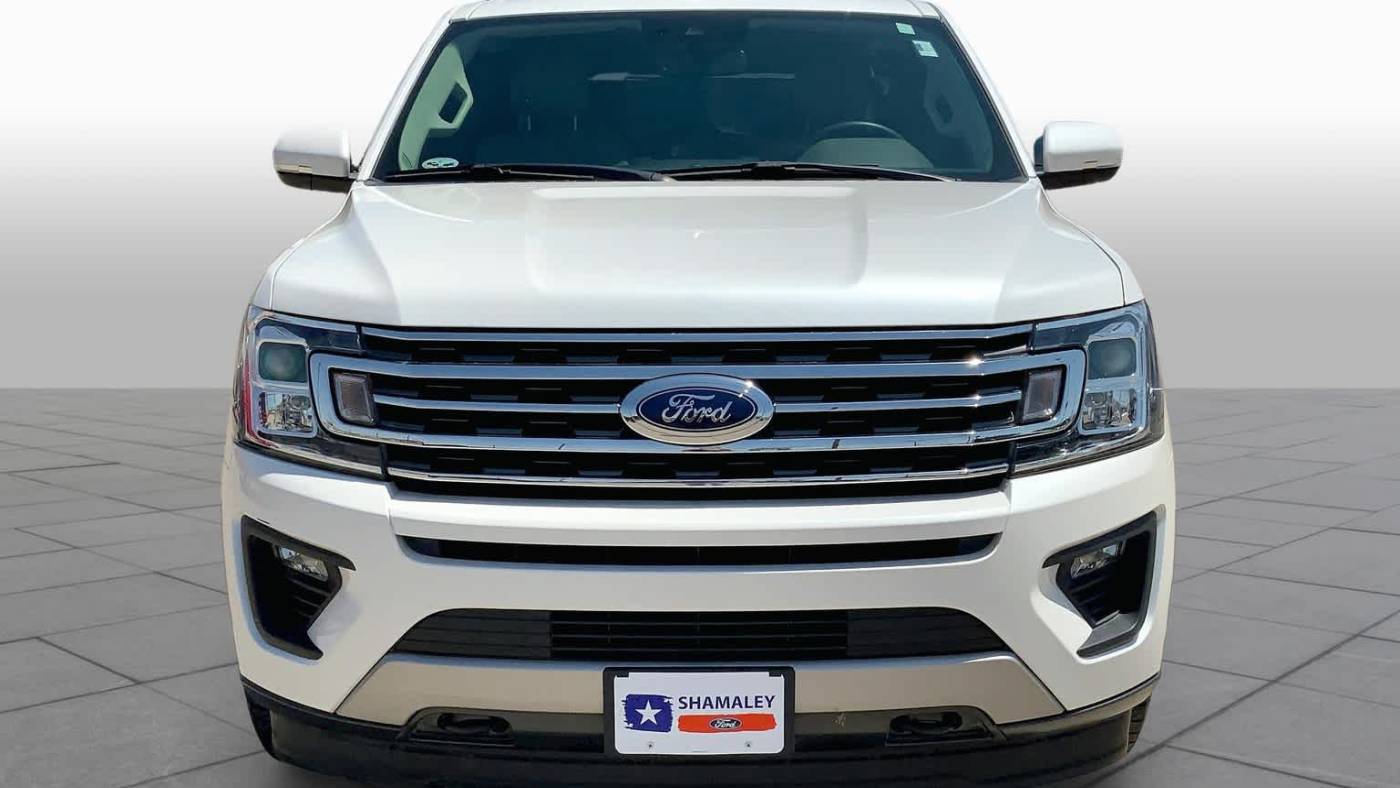 2018 ford expedition xlt