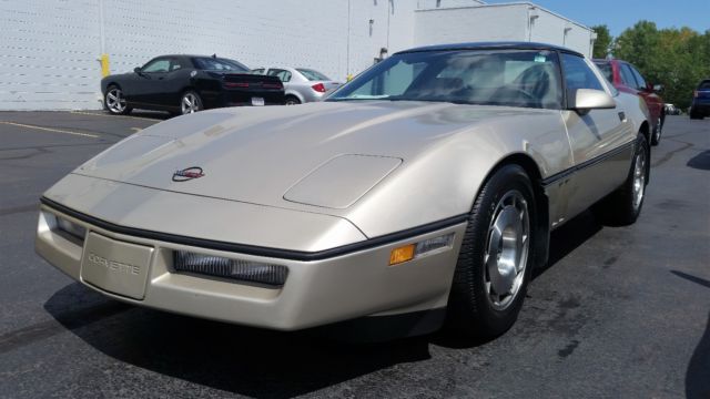 1987 chevrolet corvette super clean!