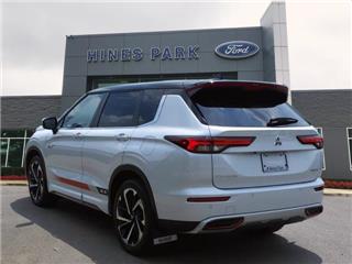 2023 Mitsubishi Outlander se