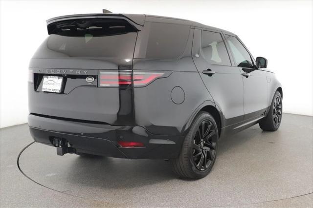 2022 land rover discovery p360 s r-dynamic