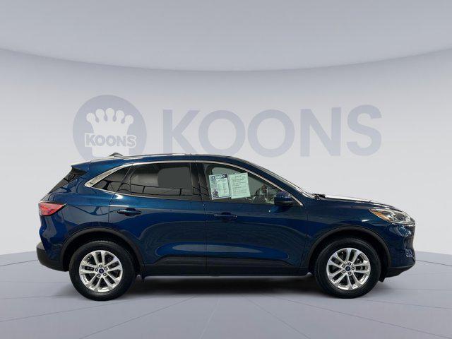 2020 ford escape se