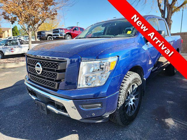 2021 nissan titan sv