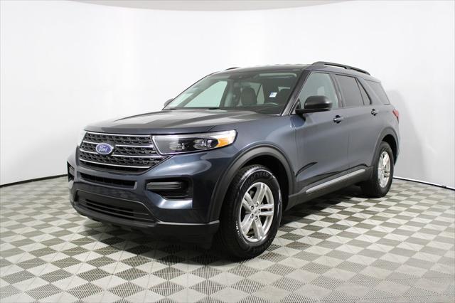 2022 ford explorer xlt