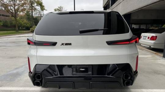 2023 bmw xm base