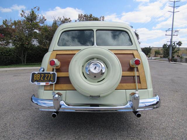 1951 ford country squire woody