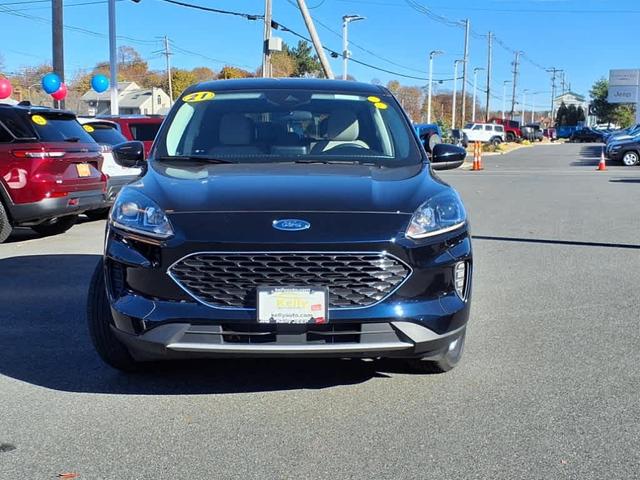 2021 ford escape se