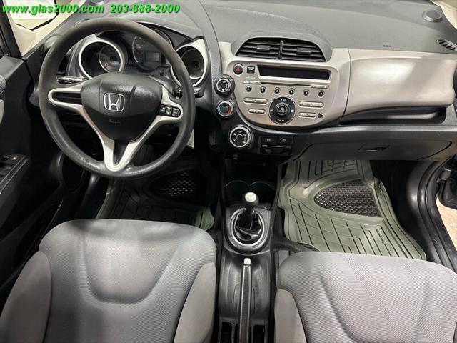 2013 honda fit base