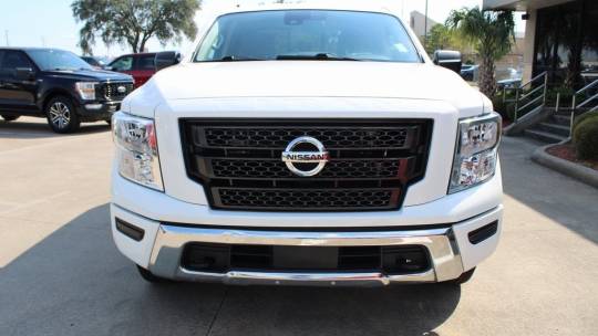 2022 Nissan Titan