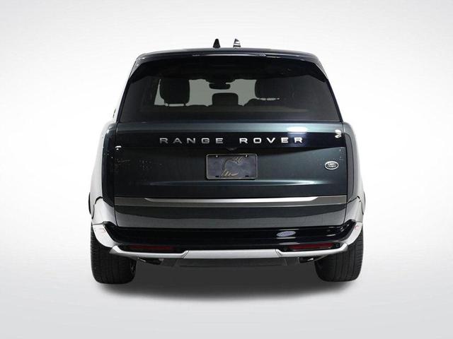 2023 land rover range rover p400 se