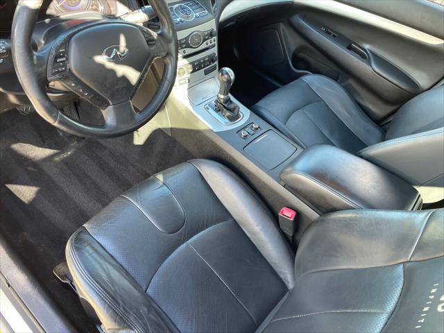 2009 infiniti g37x base