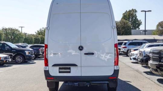 2024 Mercedes-Benz Sprinter