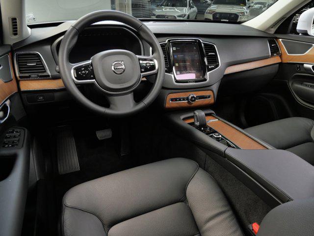 2024 volvo xc90 plus bright theme